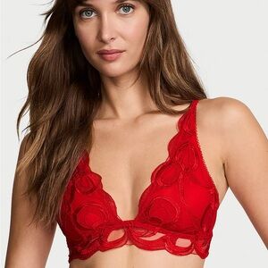 NWT Victoria’s Secret Red Lace Ribbon Bow Bralette size XL